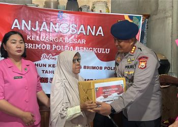 Dalam Rangka HUT ke-80, Satbrimob Polda Bengkulu Gelar Anjangsana Sebagai Wujud Kepedulian dan Pengabdian Kepada Masyarakat