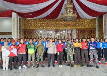 Wakapolda Bengkulu Tinjau Latihan Paskibraka Provinsi Bengkulu Jelang HUT RI ke-80