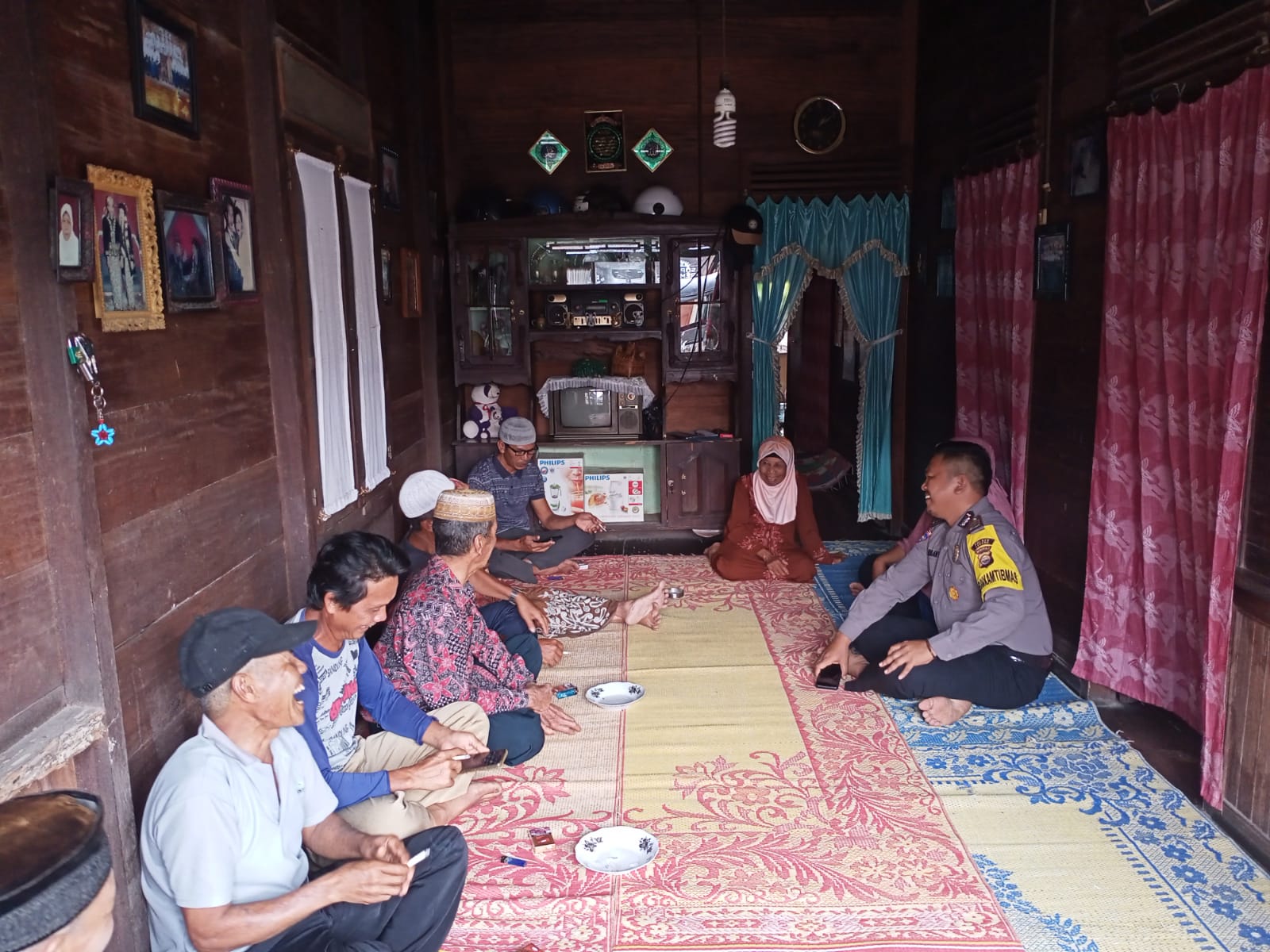 Problem Solving, Bhabinkamtibmas Polsek Lebong Selatan Mediasi Perkara Penganiayaan