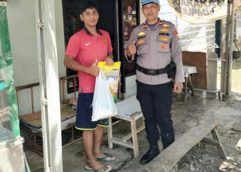 Ramadhan Penuh Berkah, Bid Propam Polda Bengkulu Baksos Kepada Lansia dan Kurang Mampu