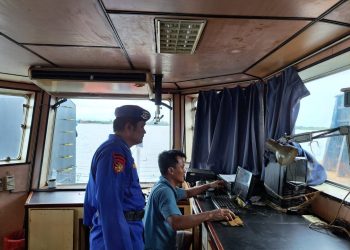 Ditpolairud Polda Bengkulu Patroli Perairan Lempuing, Imbau Nelayan Utamakan Keselamatan