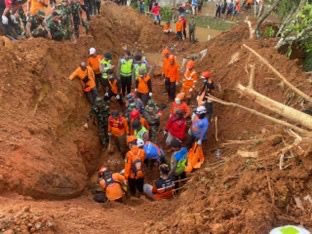 Perkembangan Operasi SAR, Pelayanan Kesehatan, dan Trauma Healing Longsor Cibeunying