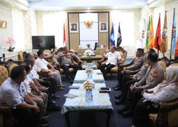 Wakapolda Bengkulu Rapat Pembentukan Pusat Studi Kepolisian Bersama Rektor UNIB di Universitas Bengkulu