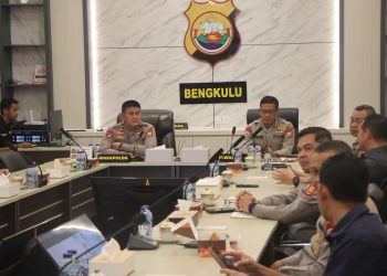 Wakapolda Bengkulu Mengikuti Forum Belajar Bersama untuk Meningkatkan Kecerdasan Emosional dan Spiritual dalam Menyukseskan Transformasi Kultural Polri