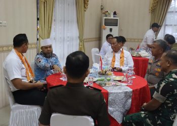 Kapolda Bengkulu Menyambut Kedatangan Menko Infrastruktur bersama Forkompinda Provinsi Bengkulu