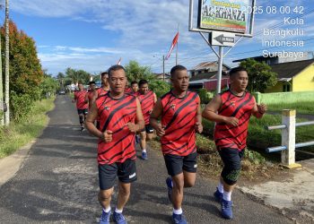 Satbrimob Polda Bengkulu Gelar Olahraga Pagi Tingkatkan Kebugaran dan Kekompakan Personel