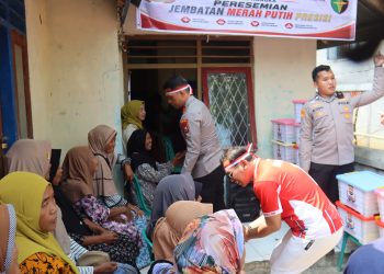 Kapolda Bengkulu Gelar Bakti Sosial Polri Dalam Rangka Peresmian Jembatan Merah Putih Presisi