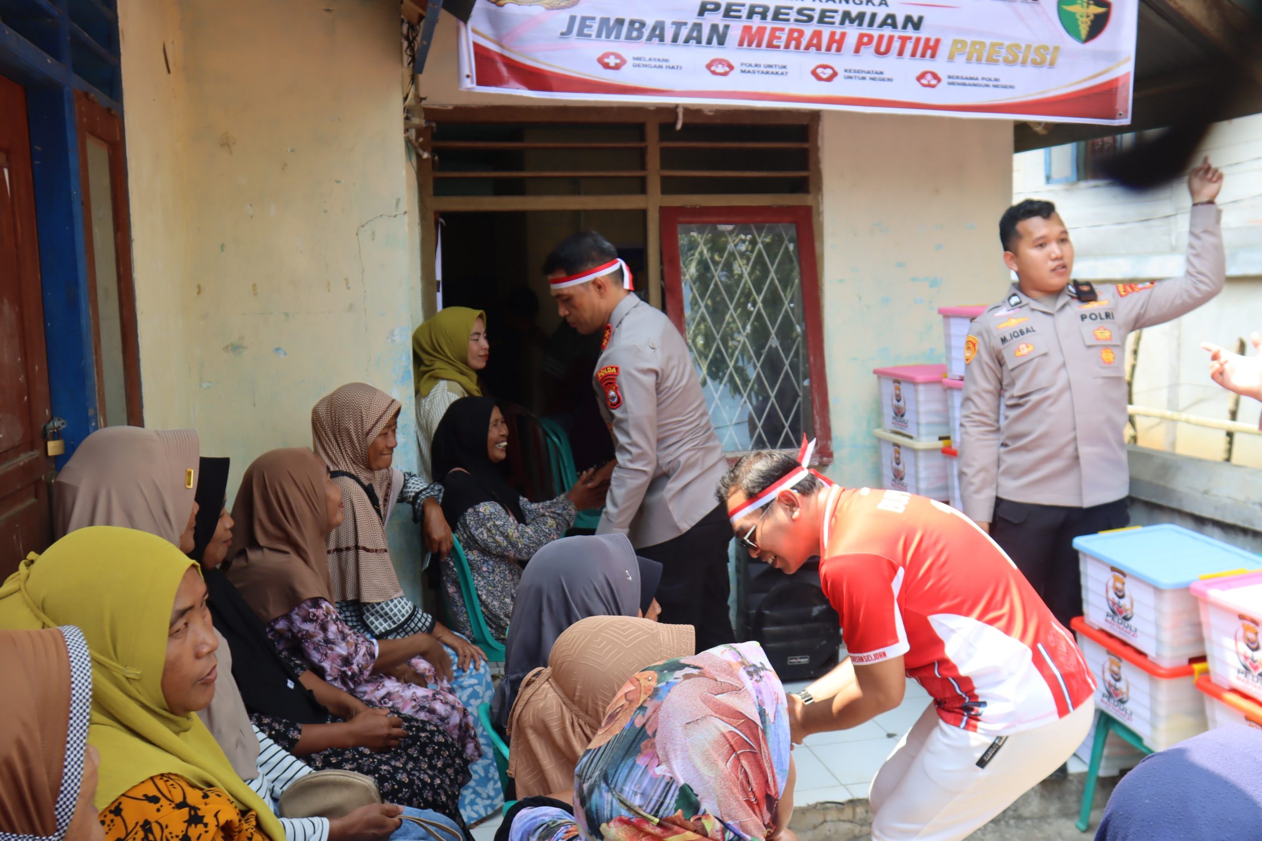 Kapolda Bengkulu Gelar Bakti Sosial Sambut Peresmian Jembatan Merah Putih Presisi