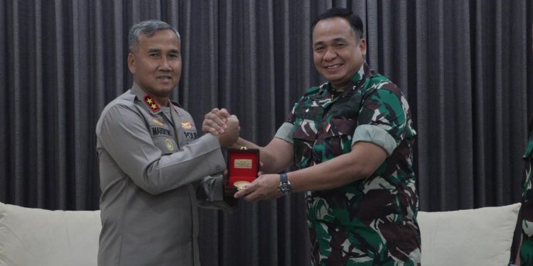 Kapolda Bengkulu Terima Kunjungan Silaturahmi Tim Sahli Panglima TNI, Perkuat Sinergitas TNI–Polri di Wilayah Bengkulu