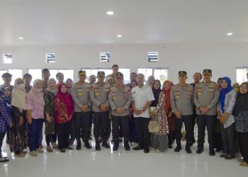 Libatkan Warga Sekitar, Wakapolri Sebut SPPG Polri di Gedawang Sebagai Bukti Kepedulian Polri Pada Masyarakat