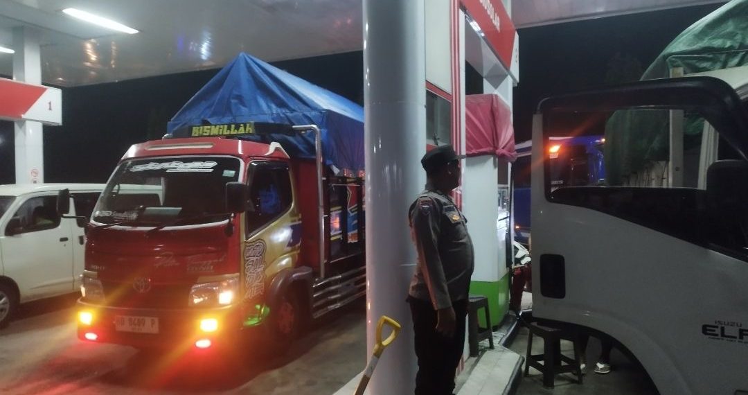 Monitoring Stok BBM, Situasi SPBU di Kecamatan Maje Aman dan Terkendali