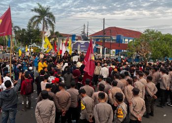 Aliansi Bengkulu Melawan Gelar Aksi Unjuk Rasa, Desak Evaluasi 100 Hari Kerja Gubernur Helmi Hasan