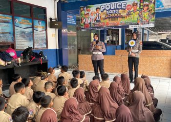 Serunya Belajar Rambu Lalu Lintas Bersama Polisi, Ditlantas Polda Bengkulu Gelar Polisi Sahabat Anak Bersama Siswa SD IT Al Anwar