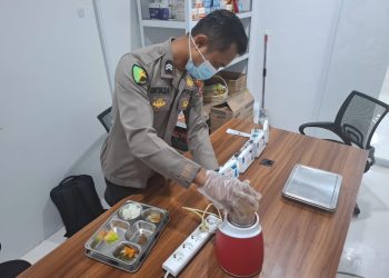 Bid Dokkes Polda Bengkulu Laksanakan Pemeriksaan Food Safety di Dapur MBG SPPG Kandang Mas