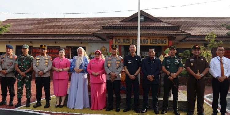 Kapolda Bengkulu Laksanakan Kunjungan Kerja ke Polres Rejang Lebong