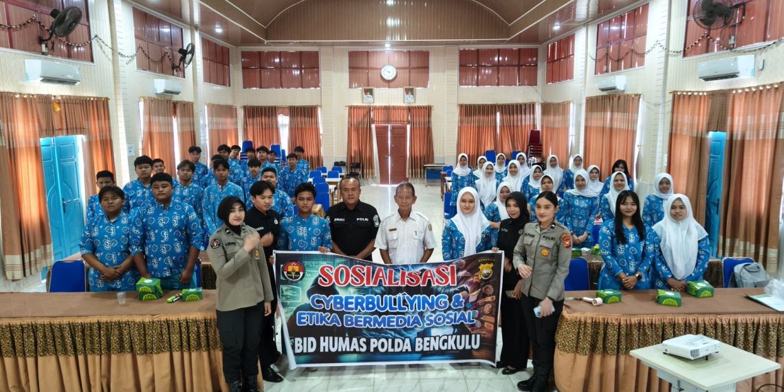 Tanamkan Etika Digital, Polda Bengkulu Sosialisasi Bijak Bermedsos di Kalangan Pelajar