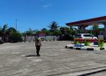 Patroli Polsek Ratu Agung Pastikan Distribusi BBM dan Arus Lalu Lintas di SPBU Tanah Patah Tetap Lancar