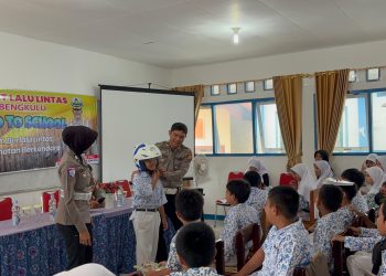 Ditlantas Polda Bengkulu Gelar Police Go To School di SDN 05 Kota Bengkulu