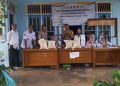 Pastikan Tepat Sasaran, Bhabinkamtibmas Polresta Bengkulu Monitoring Penyaluran Cadangan Pangan Pemerintah di Bentiring Permai