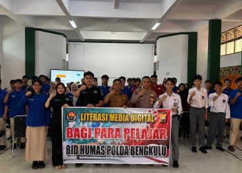 Bidhumas Polda Bengkulu Sosialisasikan Literasi Media Digital dan Anti Cyberbullying di SMKN 1 Kota Bengkulu