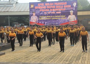 Kapolda Bengkulu Gelar Senam Sehat Bersama PJU dan Personel Polda Bengkulu
