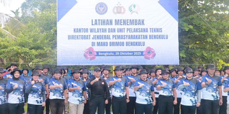 Satbrimob Polda Bengkulu Fasilitasi Latihan Menembak Kanwil dan UPT Ditjen Pemasyarakatan Bengkulu