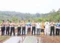 Perkuat Green Policing dan Swasembada Pangan, Kapolda Bengkulu Tinjau Demplot Bawang Putih dan Tanam Pohon di Bengkulu Tengah