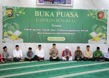 Kapolda Bengkulu Buka Puasa Bersama Tokoh Agama, Tokoh Adat, Ormas Keagamaan, Buruh dan Komunitas Ojol Kamtibmas Bengkulu