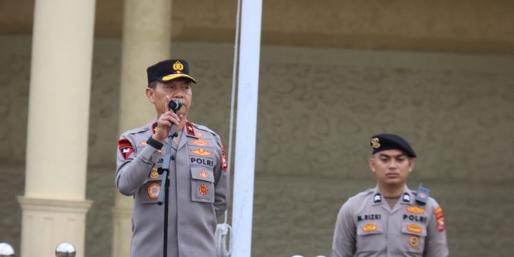 Wakapolda Bengkulu Pimpin Apel Pagi: Tekankan Profesionalisme, Kebersihan, dan Solidaritas