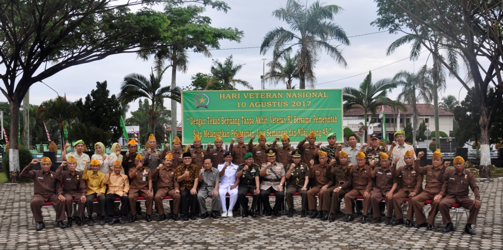 Sinergi Polisional, Wakapolda Bengkulu Hadiri Upacara Hari Veteran Nasional