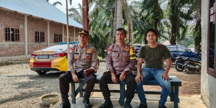 Berikan Pelayanan Keamanan kepada Warga, Personel Polsek Kampung Melayu Patroli Ibadah Minggu di Gereja