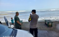 Wujudkan Kamtibmas kondusif ,Polsek Kota Manna Lakukan Patroli Dialogis ke Pantai Pasar Bawah Manna