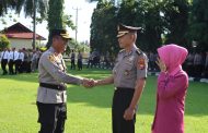 Kapolres Bengkulu Selatan    Lantik Kabag SDM Kompol A.Munawan Menjadi Berpangkat AKBP Pengabdian