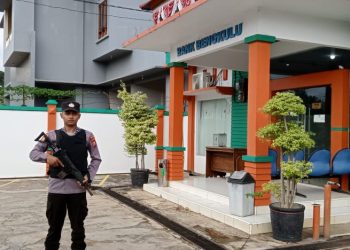 Pengamanan di Bank Bengkulu, Polsek Ketahun Berikan Rasa Aman Dan Kondusif