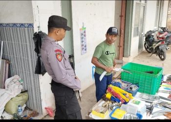 Patroli Antisipasi 3C, Polsek Ketahun Berikan Himbauan Kamtibmas Di Pasar KTM Lagita