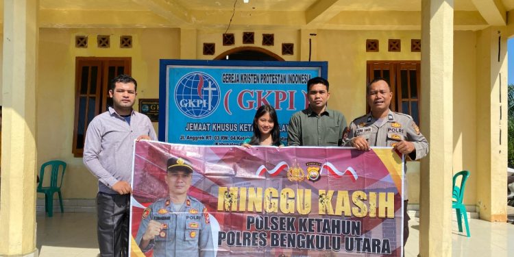 Minggu Kasih Polsek Ketahun Berikan Pengamanan Dan Dialog Pada Gereja