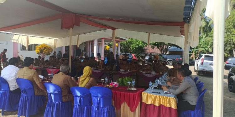 Jalin Sinergitas, Kaposlek Air Besi Hadiri Undangan Rakorcam