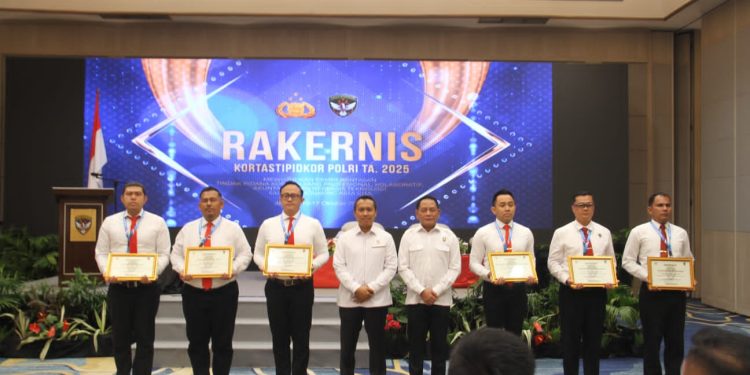 Polda Bengkulu Dianugerahkan Predikat 2 Nasional Penyelesaian Perkara TiPidkor Oleh Mabes Polri