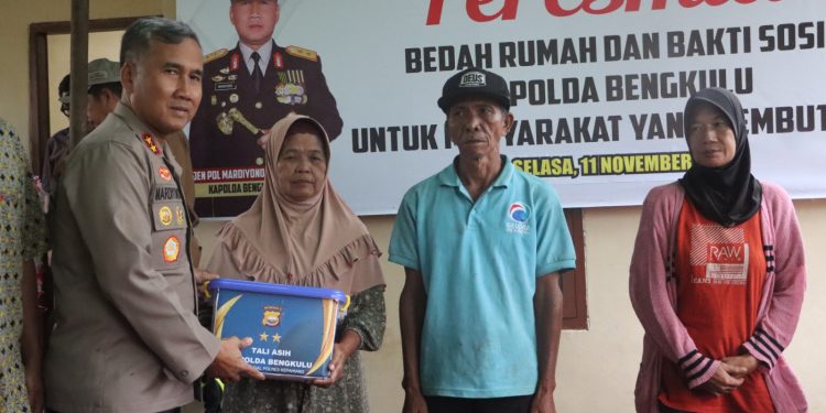 Program Bedah Rumah ke-60, Kapolda Bengkulu Resmikan Hunian Layak untuk Warga Kepahiang