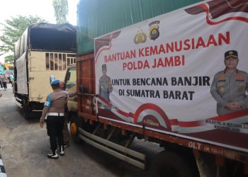 POLDA JAMBI & BHAYANGKARI DAERAH JAMBI BERANGKATKAN BANTUAN KEMANUSIAAN UNTUK KORBAN BENCANA SUMATERA BARAT