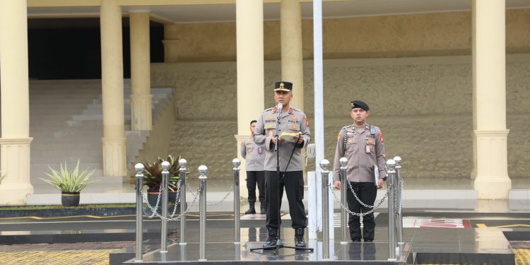 Kapolda Bengkulu Pimpin Apel Pagi dan Ingatkan Kesiapsiagaan Personel Terhadap Potensi Bencana