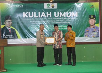 Kapolda Bengkulu Beri Kuliah Umum di STIES NU Bengkulu, Kapolda Tekankan Peran Strategis Generasi Muda Menuju Indonesia Emas 2045