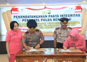 Penandatanganan Pakta Integritas, Polda Bengkulu Perkuat Pengawasan dan Disiplin Personel