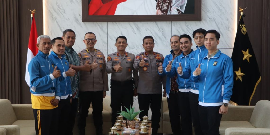 Kapolda Bengkulu Berikan Motivasi dan Doa Restu kepada Atlet Taekwondo dan Badminton Polda Bengkulu