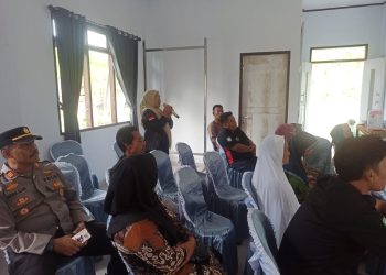 Polres Kepahiang Perkuat Kedekatan dengan Warga Lewat NGOPI TAWAR di Desa Tertik, Aspirasi Masyarakat Diserap dan Salurkan Bantuan Sosial