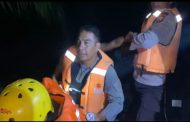 Evakuasi korban banjir, Sat Brimob Polda Bengkulu Kerahkan Puluhan Personil