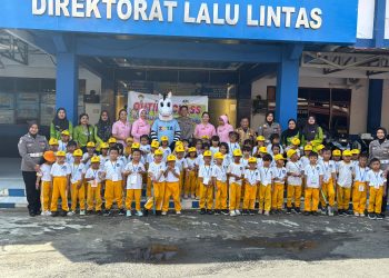 Ditlantas Polda Bengkulu Gelar Kegiatan Polisi Sahabat Anak besama TK Kemala Bhayangkari Bengkulu