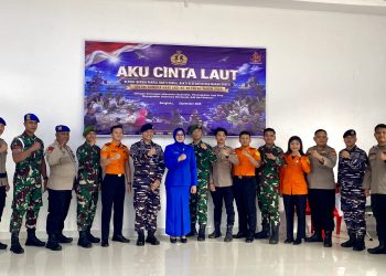 “Aku Cinta Laut: 30 Personel Polda Bengkulu Donor Darah Dalam Rangka HUT TNI AL ke-81 di Lanal Bengkulu”