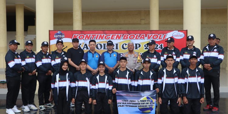 Wakapolda Bengkulu Melepas Tim Bola Voli untuk Turnamen Kapolri Cup 2024