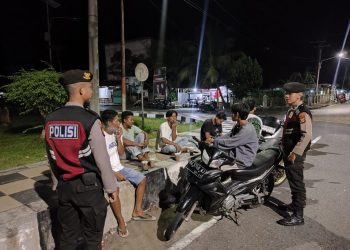 Ciptakan Kamtibmas Yang Aman Jajaran Polres Mukomuko Laksanakan Patroli